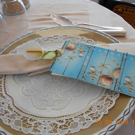 Hotel Astoria Pineto Luaran gambar