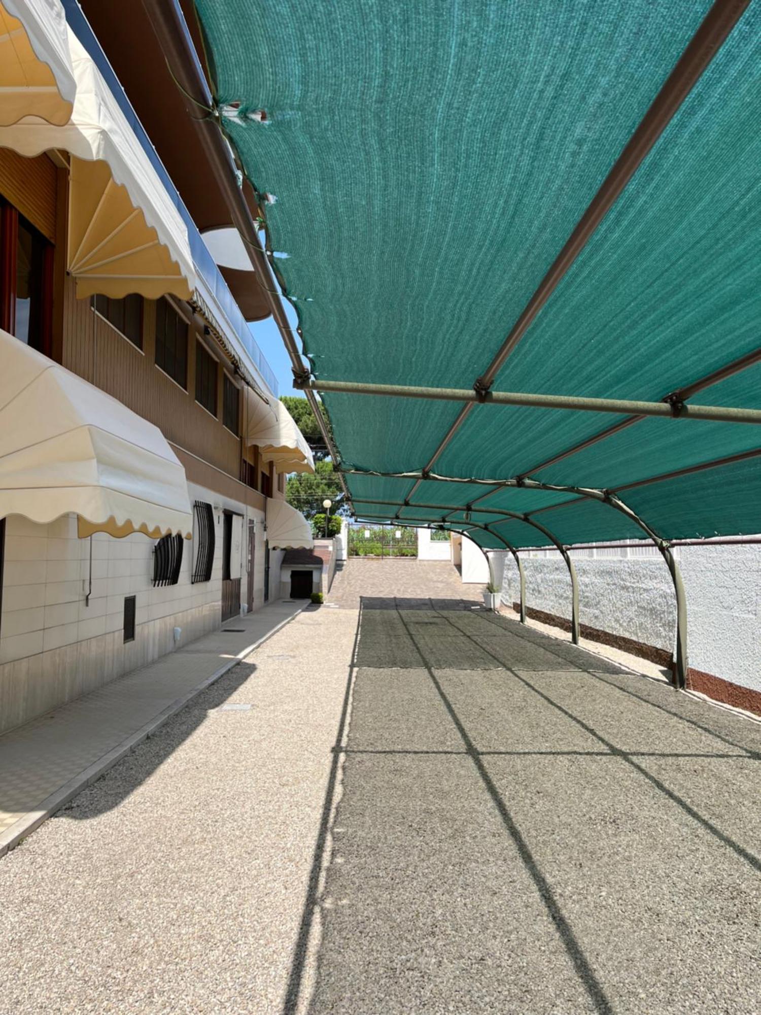 Hotel Astoria Pineto Luaran gambar