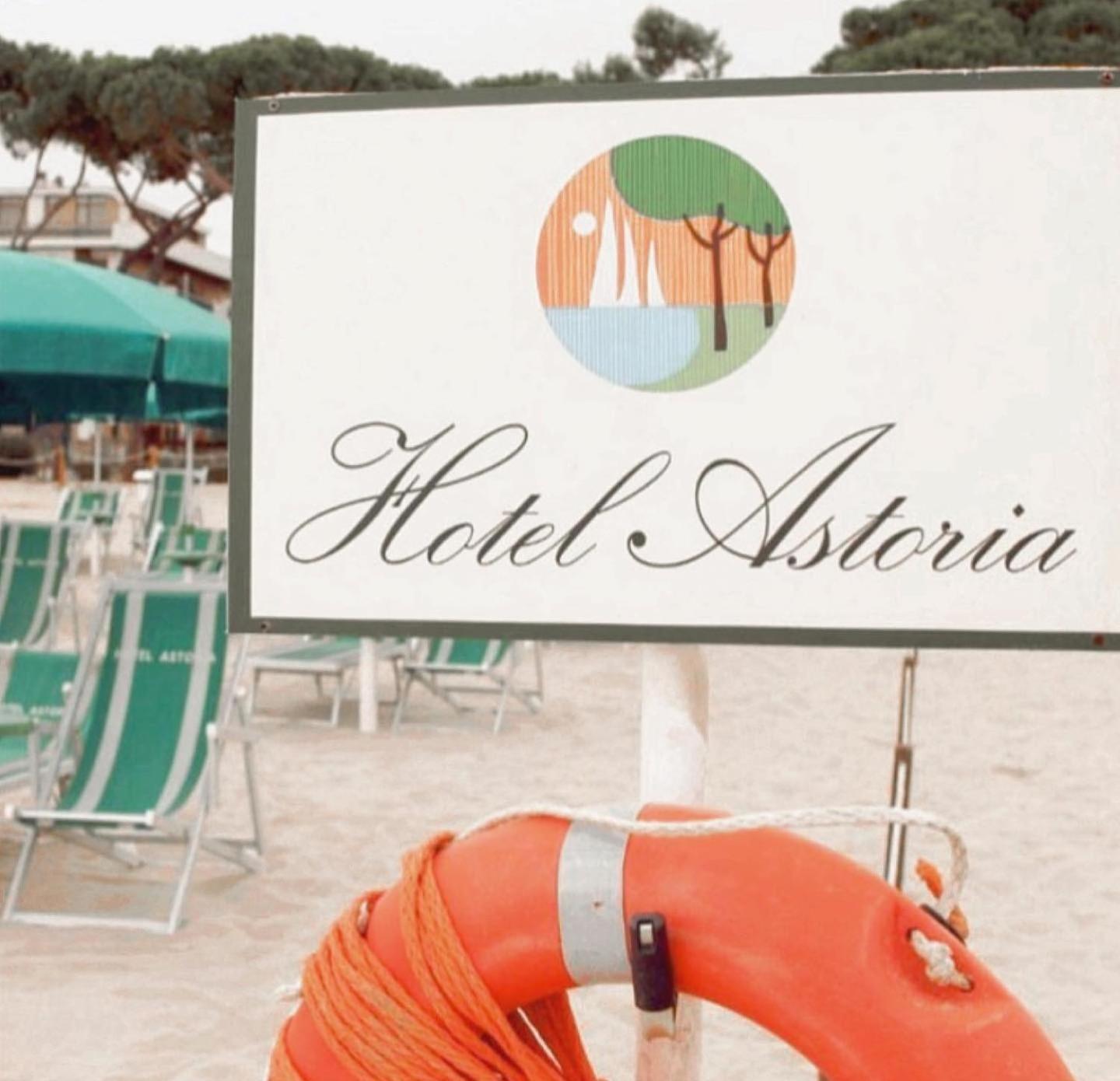 Hotel Astoria Pineto Luaran gambar